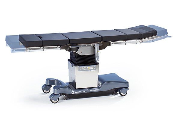 Position monitoring in equipment manufacturing with displacement sensors 